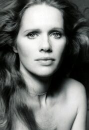 Liv Ullmann